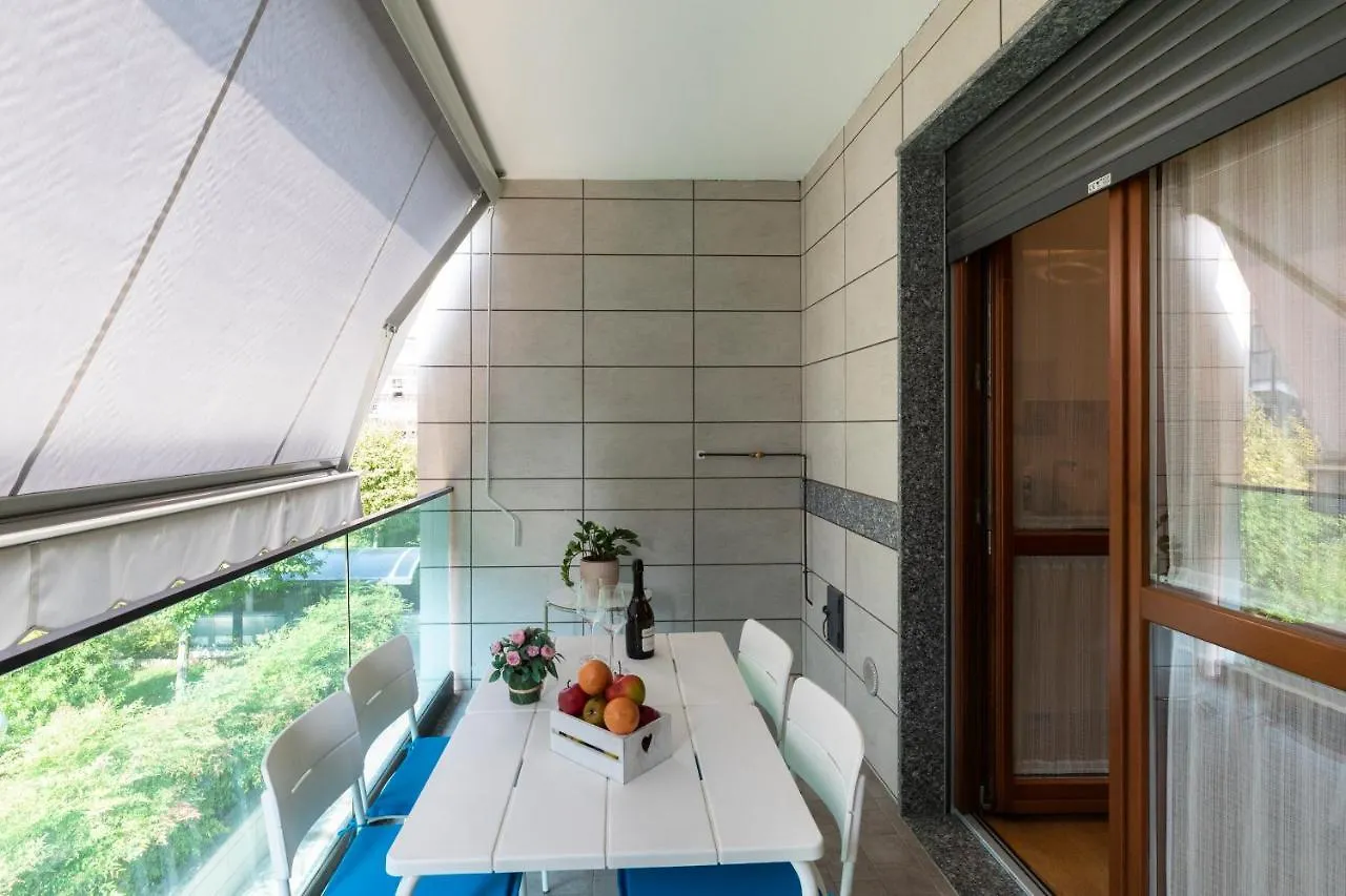 Navigli Stylish Home Milan Italy